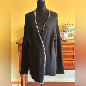 Catos XL Black with White Trim Sweater